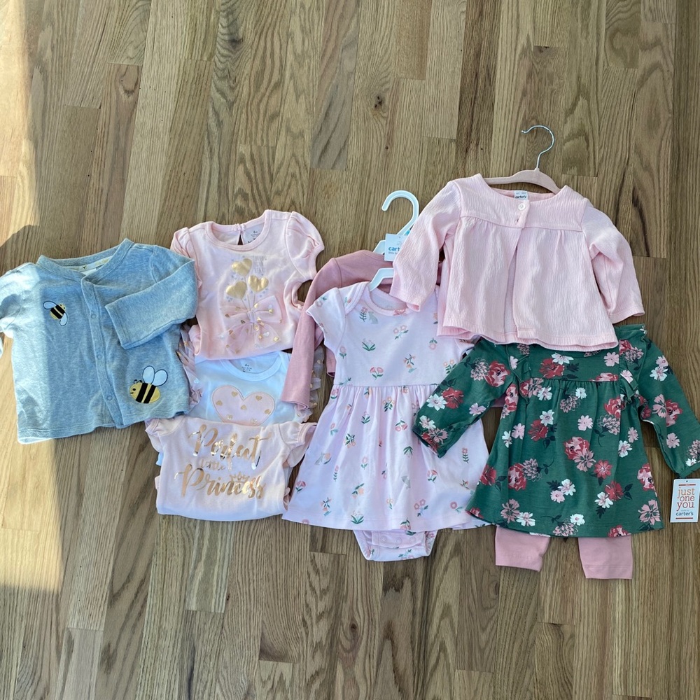 Lot of baby girls clothes